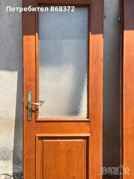 Дървена интериорна врата с прозорец 196,5x67, снимка 1