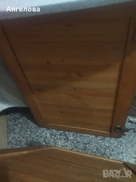 Две дървени вратички, снимка 1