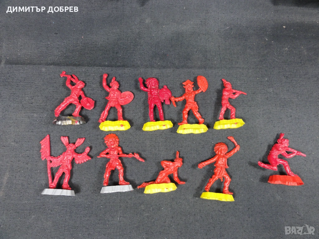 ЛОТ ОТ 10 СТАРИ РЕТРО ПЛАСТМАСОВИ ИГРАЧКИ ФИГУРКИ ИНДИАНЦИ, снимка 1