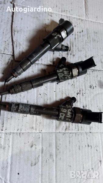 Инжекторни дюзи за Renault Scenic - 8200100272 / 0445110110B, снимка 1