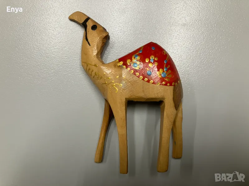 Статуетка на камила - дърворезба, снимка 1