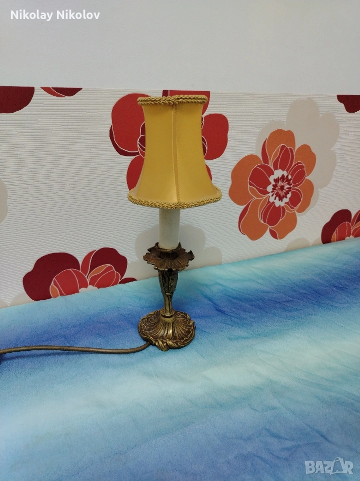 бронзова лампа с шапка, снимка 1