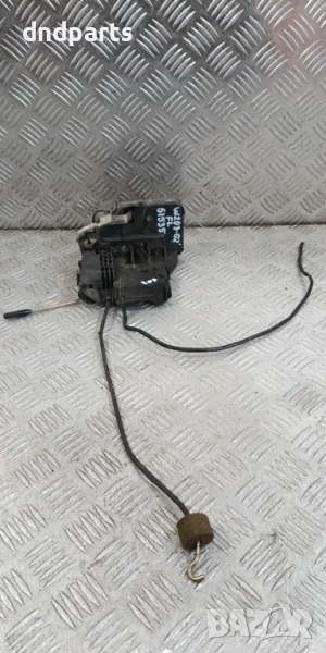 Брава врата Mercedes C-Class W203 2002г.(предна лява)	, снимка 1