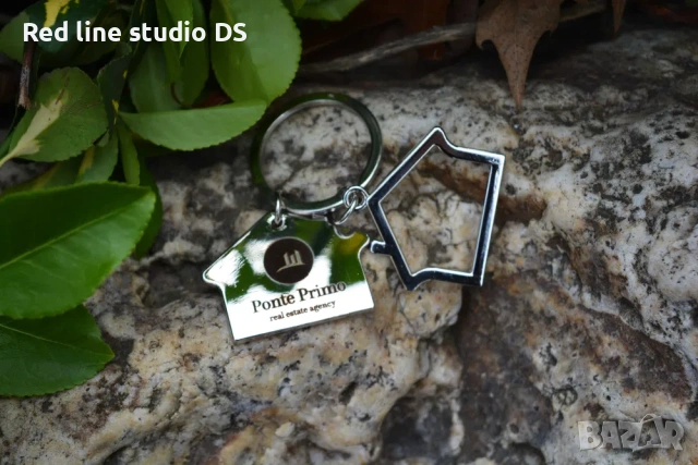 Лазерно гравиран персонализиран ключодържател къщичка, снимка 5 - Арт сувенири - 53812360