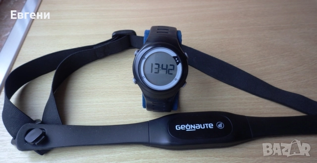 Спортен часовник Geonaute ONrhythm 50 за целодневно следене на пулса, снимка 2 - Водоустойчиви - 52462607