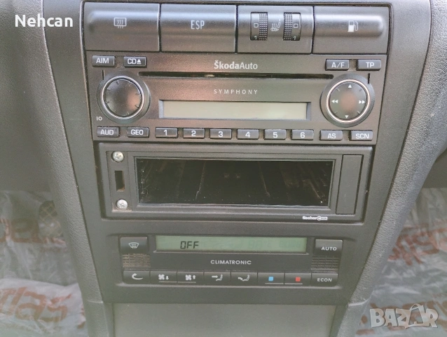 Skoda Octavia 1.9 TDI , снимка 12 - Автомобили и джипове - 53695289