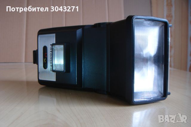 Светкавица Fotomatic 700TFZA двойна електронна, снимка 4 - Светкавици, студийно осветление - 45826143