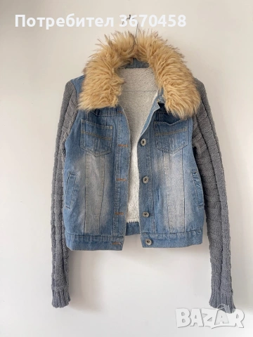 Дамско дънково яке с пухкава яка и плетени ръкави М размер