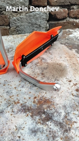 Гардове за ръце