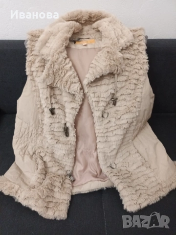 Дамски елек BIBA