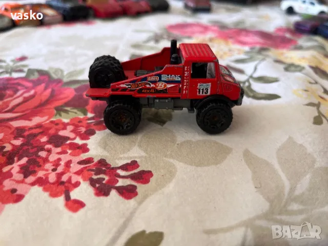 Hot wheels Юнимог, снимка 3 - Колекции - 49372853