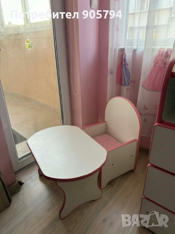 Бебешки скрин/шкаф + масивна детска  масичка със столче, снимка 4 - Други - 53106509