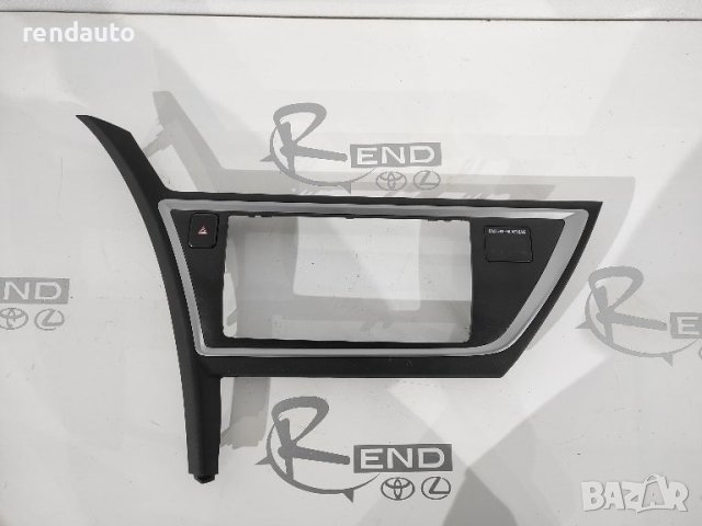 Интериорен панел за Toyota Auris E18 2012-2015 55405-02430, снимка 2 - Части - 45762750