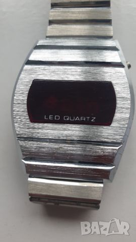 Стар мъжки часовник LED quartz 80те години