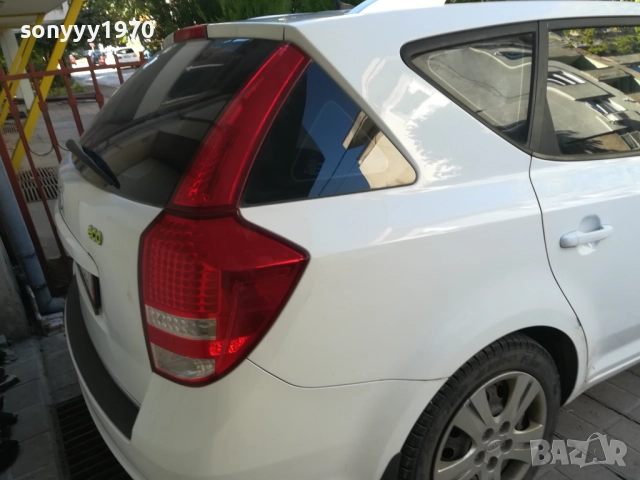 KIA CEED 1.6CRDI-6 СКОРОСТИ-ВНОС АВСТРИЯ 1509251712, снимка 18 - Автомобили и джипове - 51723241