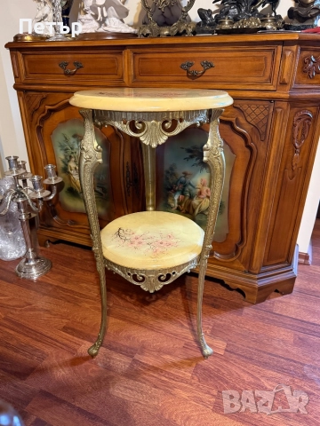 Старинна масичка, снимка 2 - Антикварни и старинни предмети - 51689138