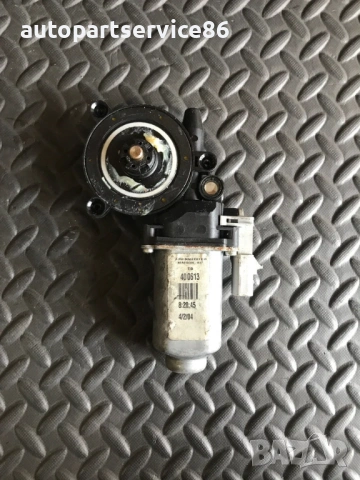 Мотор за прозорец на предна дясна врата за Jeep Cherokee (2002-2008) 400613