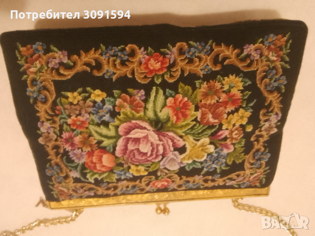 Викторианска дамска чанта с  Антична чанта Petit Point от 1900 г. Малка чанта с богато украсена злат, снимка 12 - Други ценни предмети - 44961069