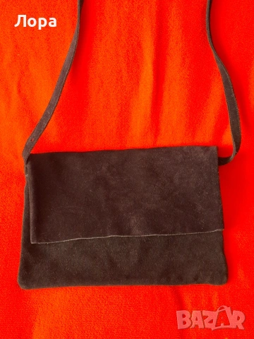 Дамска чанта естествен велур , снимка 4 - Чанти - 54119332