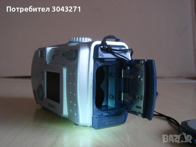 Sony Cyber shot 2.1 mega pixels, снимка 4 - Фотоапарати - 54081336