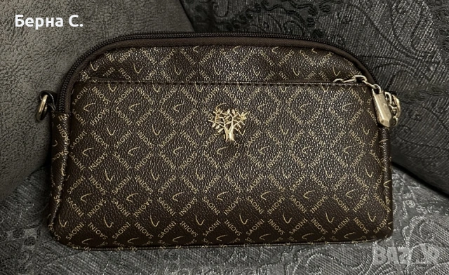 Малка чанта през рамо