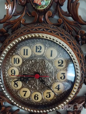 Красив стенен часовник , снимка 3 - Стенни часовници - 49372738