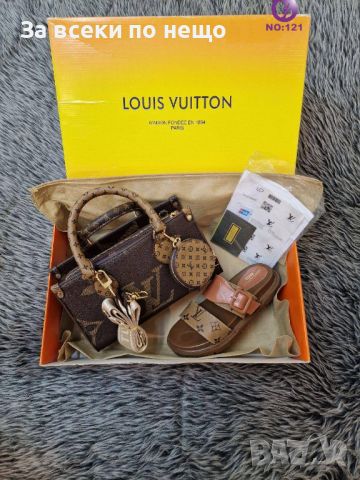Дамски Чехли Louis Vuitton Код D61 - Различни цветове, снимка 2 - Чехли - 46396001