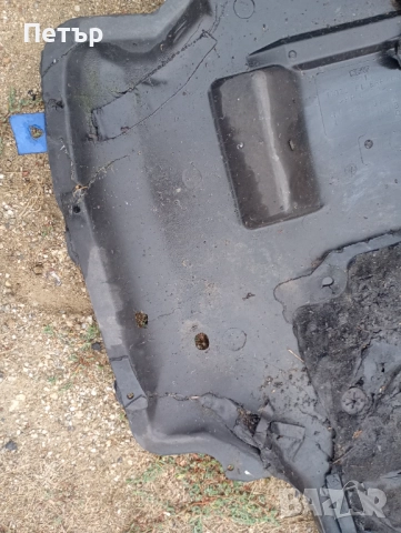 Кора под двигателя seat Ibiza cordoba inka , Volkswagen polo classic, caddy 6K0825235, снимка 3 - Части - 51887614