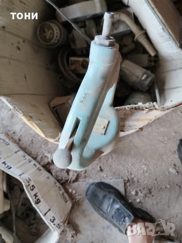 пневматичен къртач, снимка 7 - Хидравлични и пневматични чукове - 50827562
