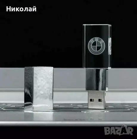 32 гб Светеща стъклена флашка USB BMW , БМВ , снимка 3 - USB Flash памети - 47924120