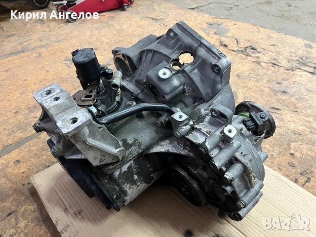 Скоростна кутия за VW Golf 4 1.9 TDI (5 скорости), снимка 4 - Части - 53908840