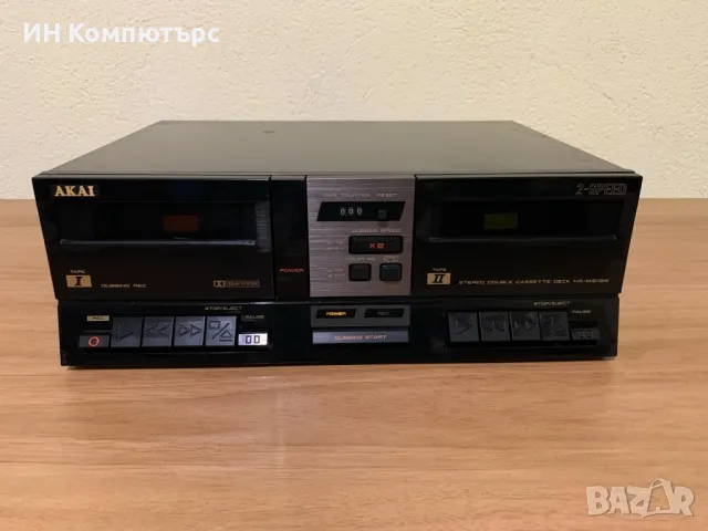 Продава двукасетъчен дек Akai HX-M313W, снимка 1 - Декове - 49120227