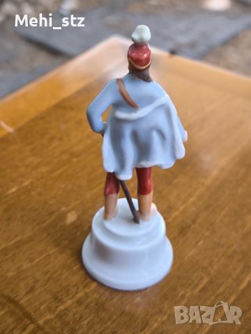 Малка порцеланова фигура Herend , снимка 4 - Антикварни и старинни предмети - 46366595