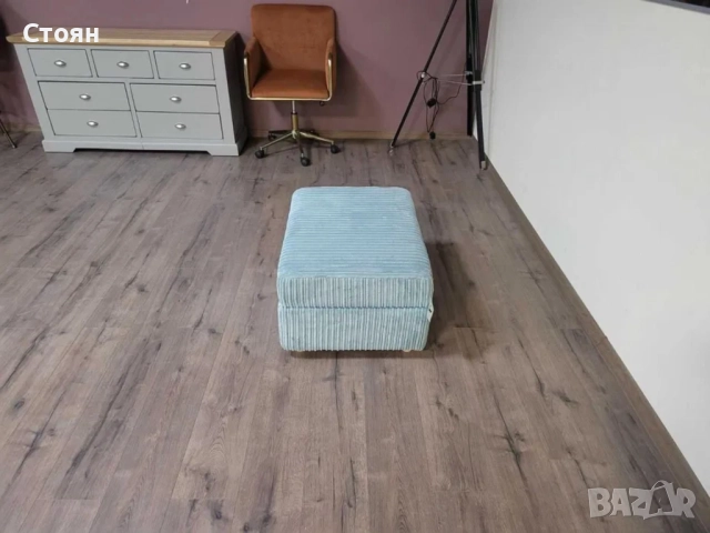 Синя табуретка от плат с функция ракла, снимка 4 - Дивани и мека мебел - 51956085