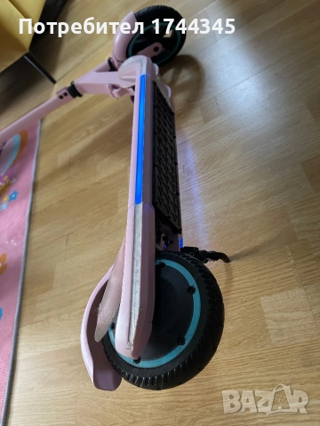 Детски електрически скутер, снимка 9 - Детски велосипеди, триколки и коли - 54170921