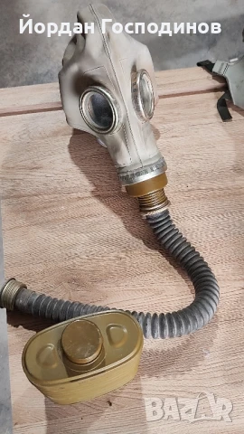 газови маски ретро, снимка 2 - Антикварни и старинни предмети - 51415656