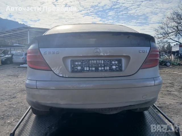 Мерцедес C220 CDI cupe, 2001 г на части, снимка 2 - Автомобили и джипове - 50208597