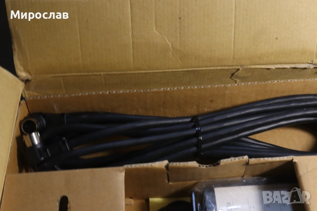  CLARION  CDC  1235   CD CHANGER  ЧЕЙНДЖЪР , снимка 4 - Аксесоари и консумативи - 54226523