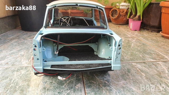 Голям макет на Трабант, снимка 8 - Колекции - 54283235