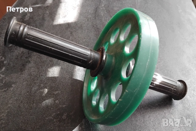  колело за коремни преси (Ab Wheel)