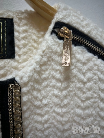Вълнено сако, снимка 2 - Сака - 53504178
