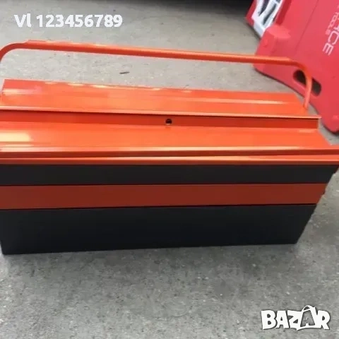 Метална кутия за инструменти с 5 отделения и катинар