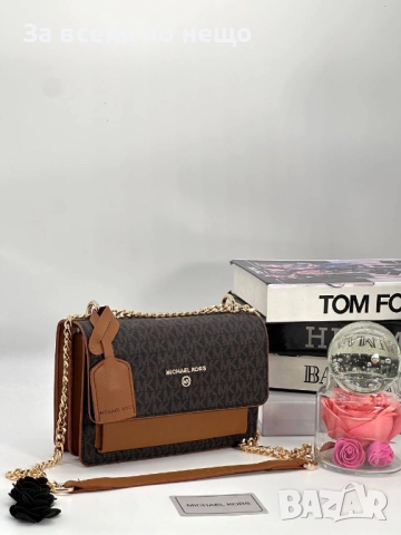 Michael Kors Дамска Чанта Майкъл Корс - Налични Различни Цветове Код SK75, снимка 10 - Чанти - 52475100