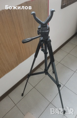 Ловен трипод-тринога с две глави / Нова, снимка 5 - Екипировка - 53564888