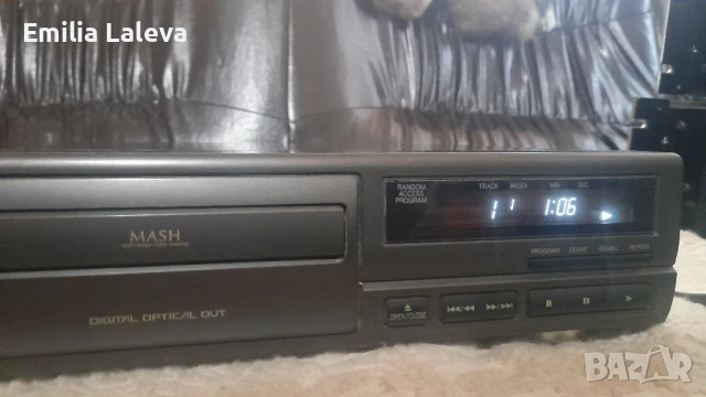 TECHNICS SL PG390, снимка 3 - Декове - 50619195