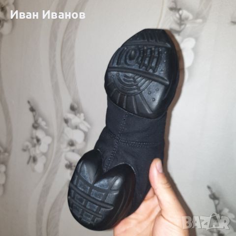 Танцови Обувки / маратонки Capezio номер 39, снимка 9 - Маратонки - 45289476