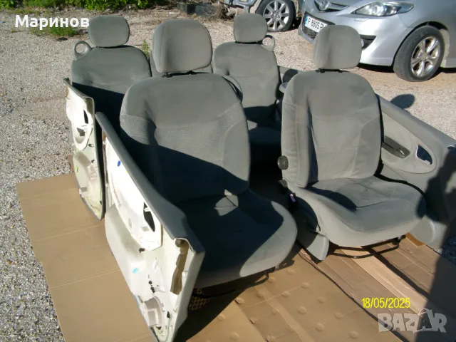 Продавам Салон за Рено Сценик 1999 - 2003 г. + кори врати и дръжки врати+подарък 5бр. гумени стелки 