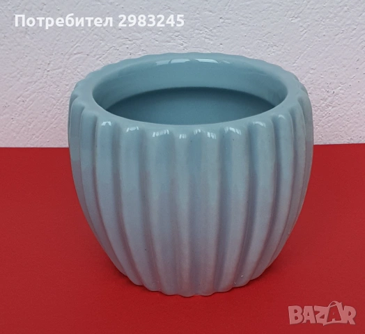 Керамична ваза