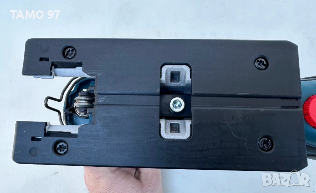 BOSCH GST 18V-Li S - Нов акумулаторен прободен трион 18V, снимка 7 - Триони и циркуляри - 53102325