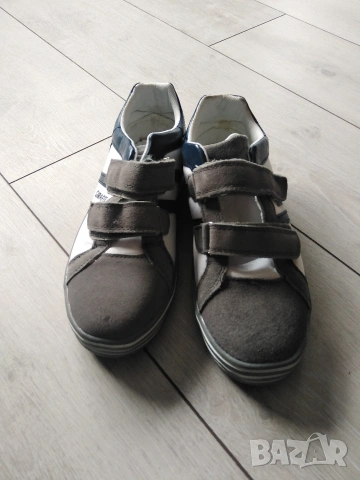 Маратонки 39 номер